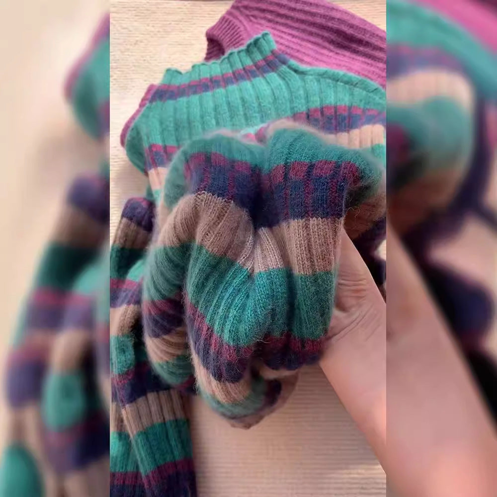 Damen Rippstrickpullover mit hohem Kragen und modischem Streifenmuster R&B