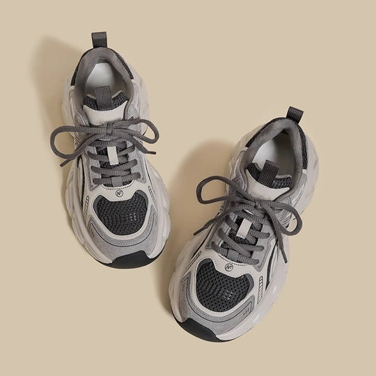 Damen Sportliche und atmungsaktive Sneakers mit dämpfender Sohle R&B