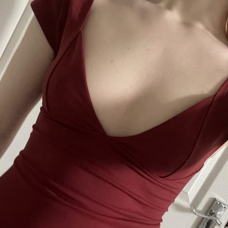 Damen Figurbetontes T-Shirt mit tiefem V-Ausschnitt R&B