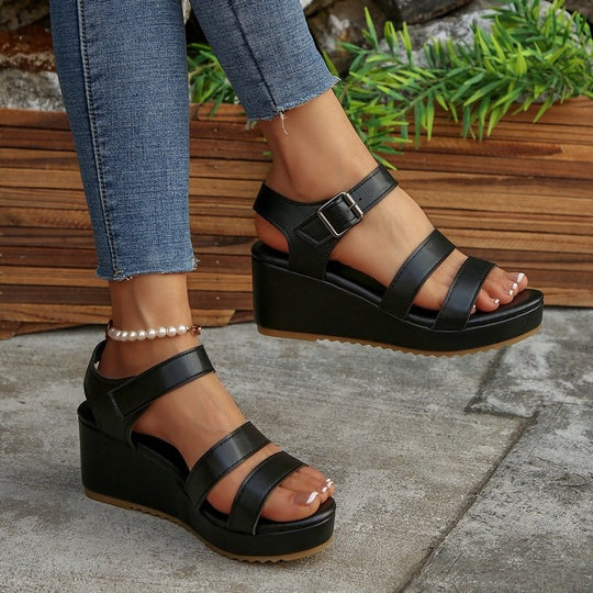 Damen Wedge Sandalen mit verstellbaren Riemen und komfortablem Fußbett R&B