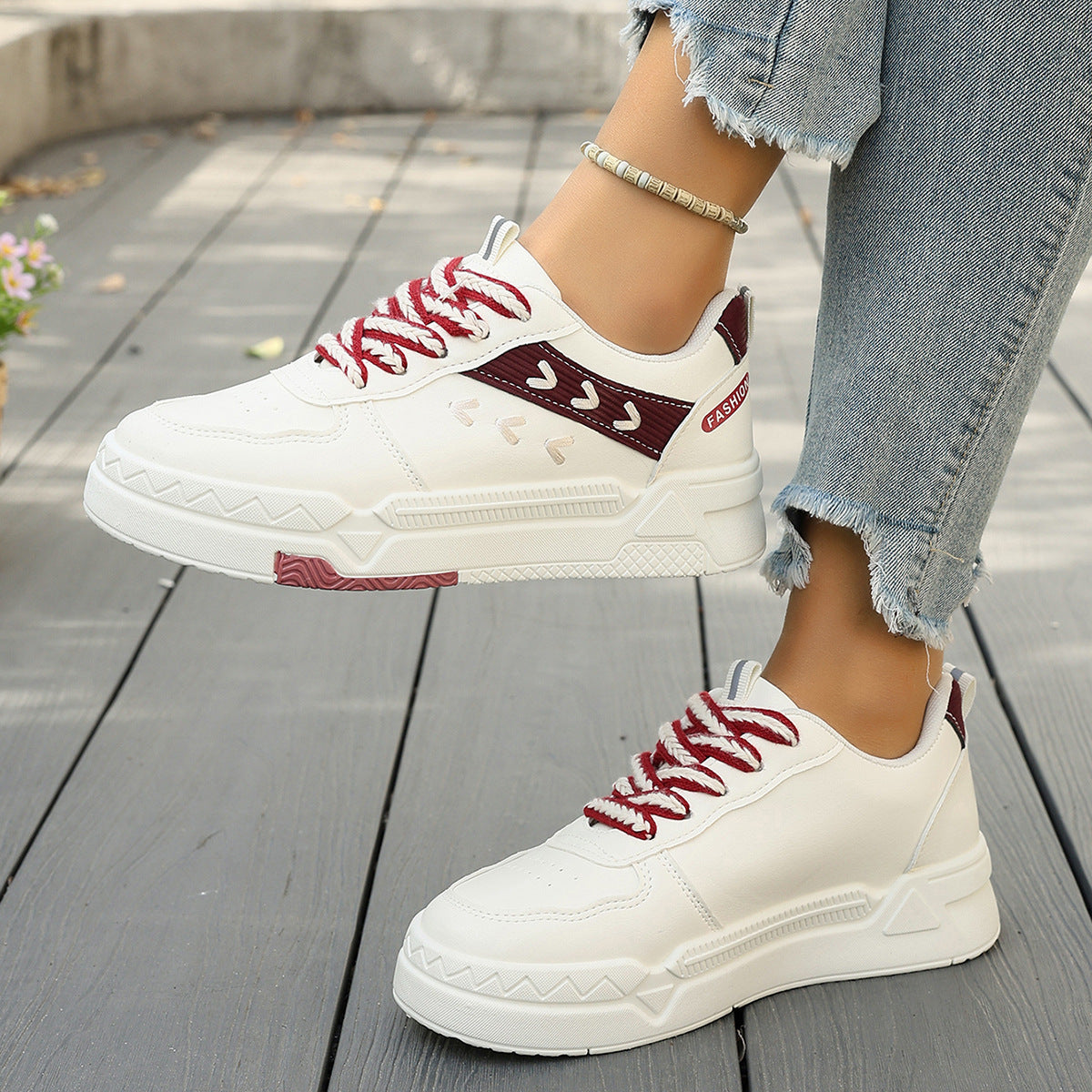 Damen Modische Sneaker mit atmungsaktiver Oberflächenstruktur und flexibler Sohle R&B