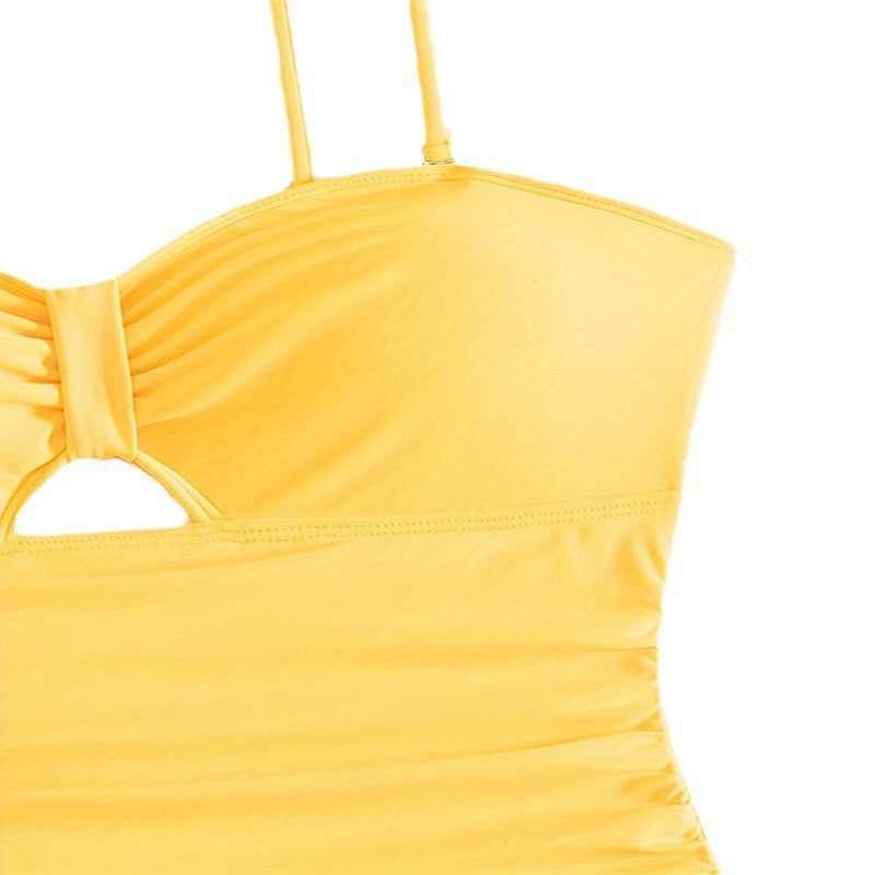 Damen Einteiler Badeanzug mit raffiniertem Cut-Out und Raffung