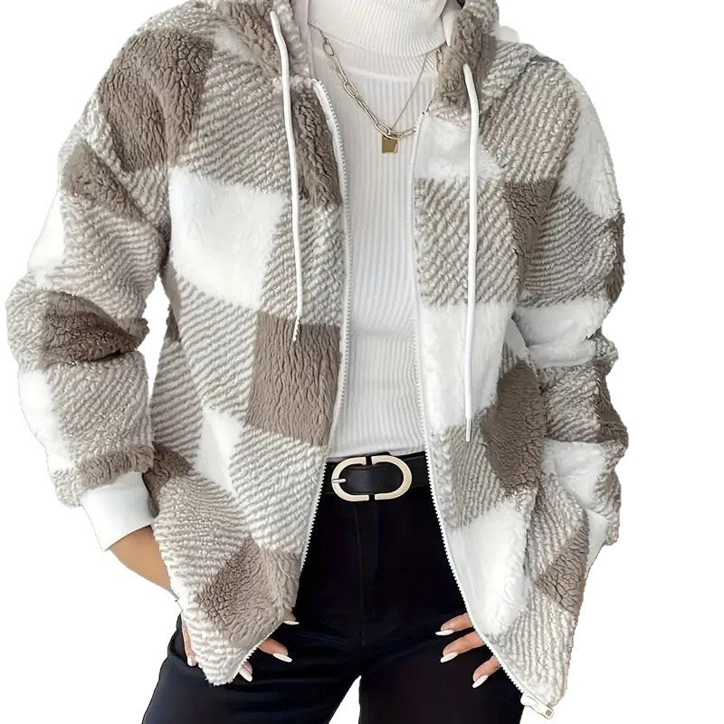 Damen Kuschelige Kapuzenjacke im Karodesign R&B