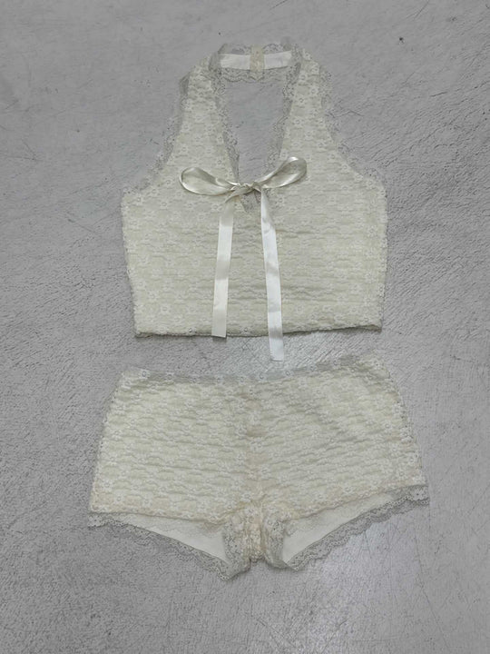 Damen Schlafset mit zarten Spitzen- und Rüschendetails R&B