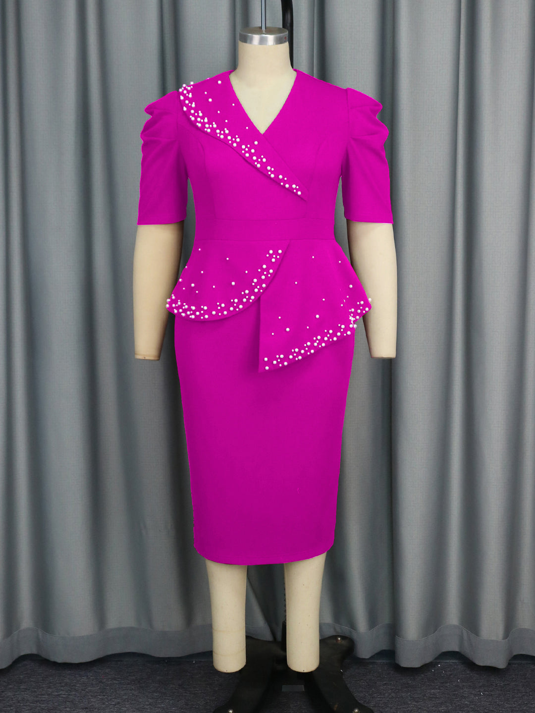 Damen figurbetontes Wickelkleid mit Rüschen und Perlenakzenten R&B