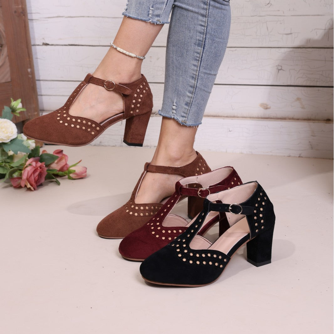 Damen Elegante Pumps mit perforierten Details und komfortablem Blockabsatz R&B