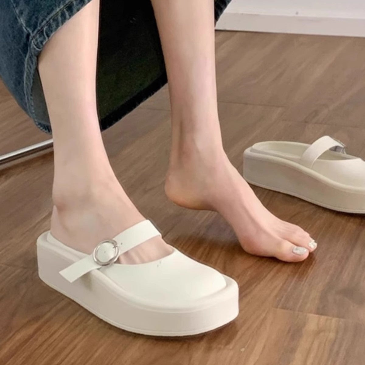 Damen Clogs mit eleganter Schnalle und bequemem Innenfutter R&B
