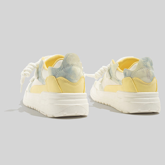 Damen Sportliche Sneakers mit atmungsaktiver Oberflächenstruktur und eleganter Gummisohle R&B