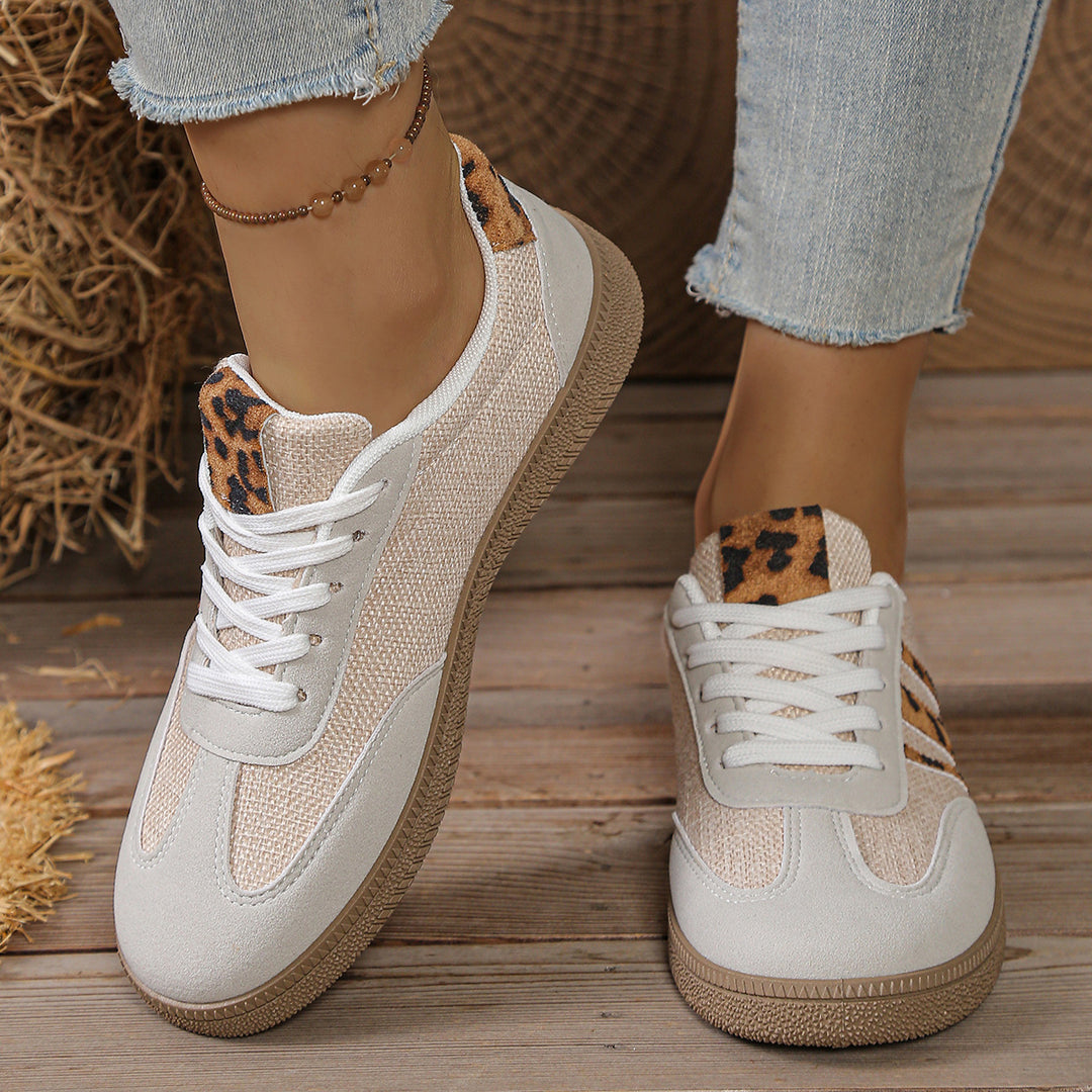 Damen Sneakers im modischen Leo-Design mit komfortabler Sohle R&B