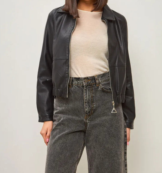 Damen modische Bomberjacke aus veganem R&B