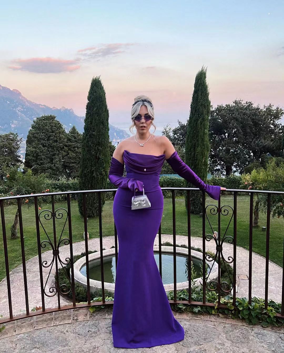 Damen Elegantes Meerjungfrau-Kleid mit schulterfreiem Design und langen Ärmeln R&B