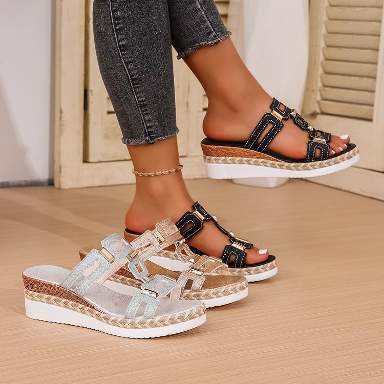 Damen Komfortable Riemensandalen mit trendigem Ketten-Design R&B