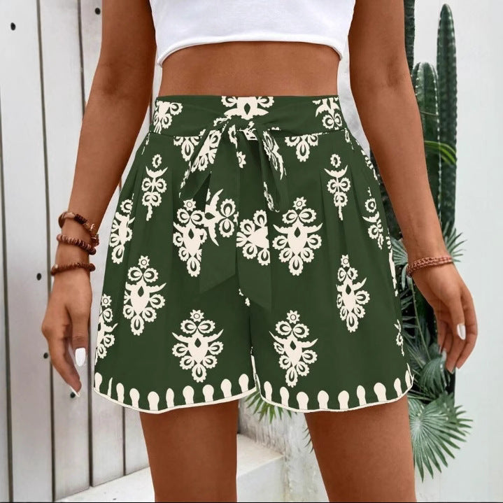 Damen Sommerliche Chino-Shorts mit Bindegürtel R&B