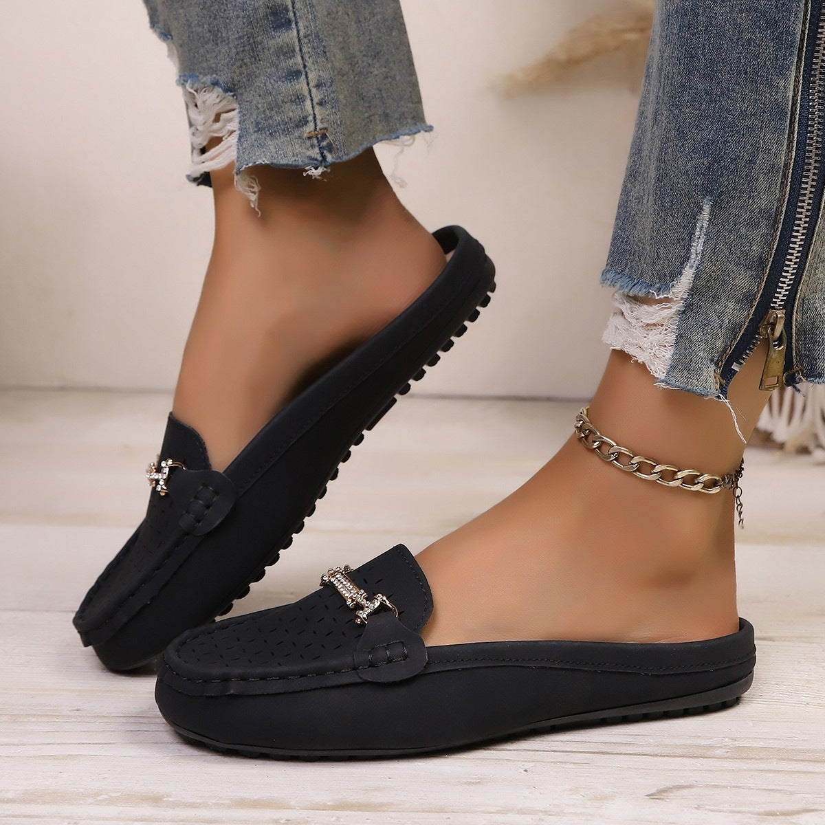 Damen Mokassins mit stilvollem Schnitt und modischer Dekoration