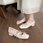 Damen Ballerinas mit dekorativem Riemchen und komfortablem Blockabsatz
