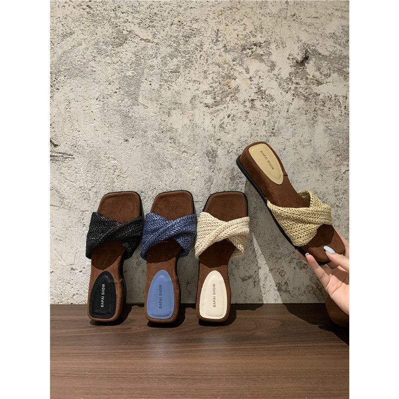 Damen entspannte Mules mit geflochtenem Riemendesign R&B