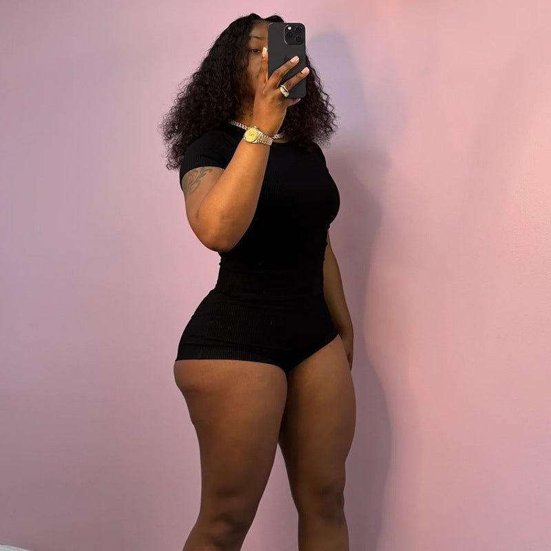 Damen Figurbetontes Jumpsuit mit kurzen Ärmeln und Rippenstruktur R&B