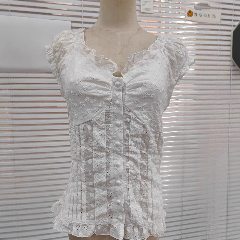 Damenbluse mit romantischem Rüschendesign und dekorativen Knopfdetails R&B