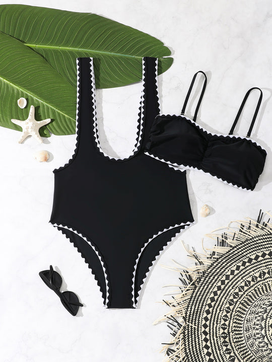 Damen Badeanzug mit modischem Wickeldesign und eleganten Rüschen R&B