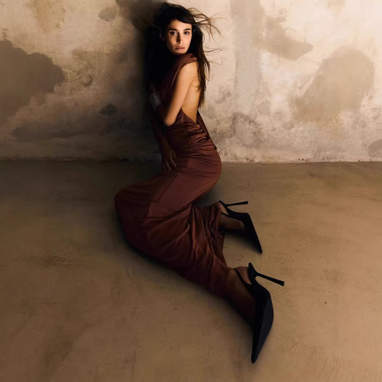 Damen Elegantes Abendkleid mit tiefem Rückenausschnitt und fließendem Drapé R&B