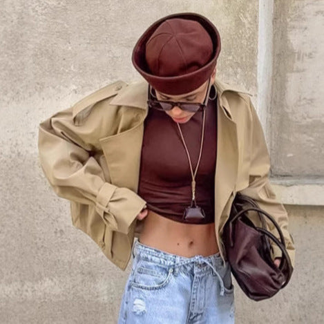 Damen modische Kurzjacke im minimalistischen Design mit lässigem Schnitt und praktischen Details R&B