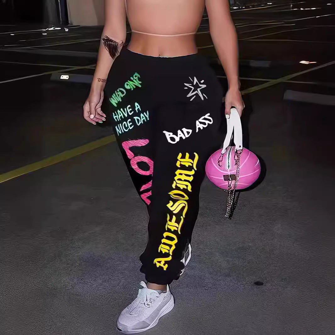 Damen lässige Jogginghose mit buntem Schrift-Design und elastischem Bund R&B