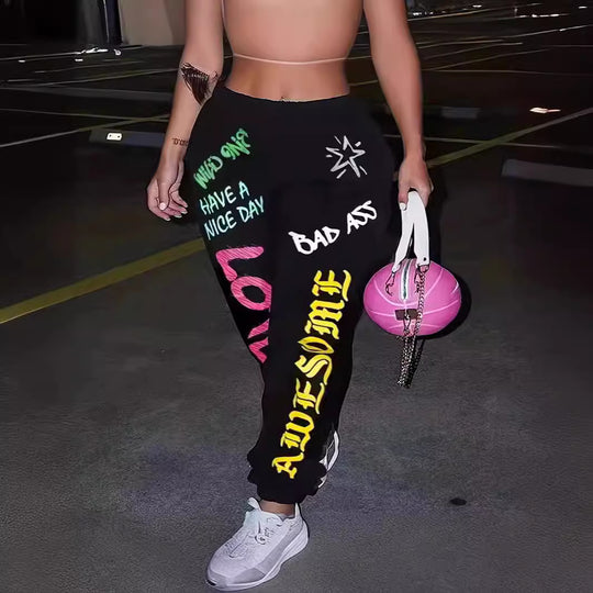 Damen lässige Jogginghose mit buntem Schrift-Design und elastischem Bund R&B