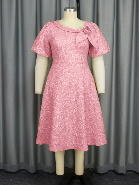 Damen Elegantes Kleid mit strukturierter Blumenapplikation R&B