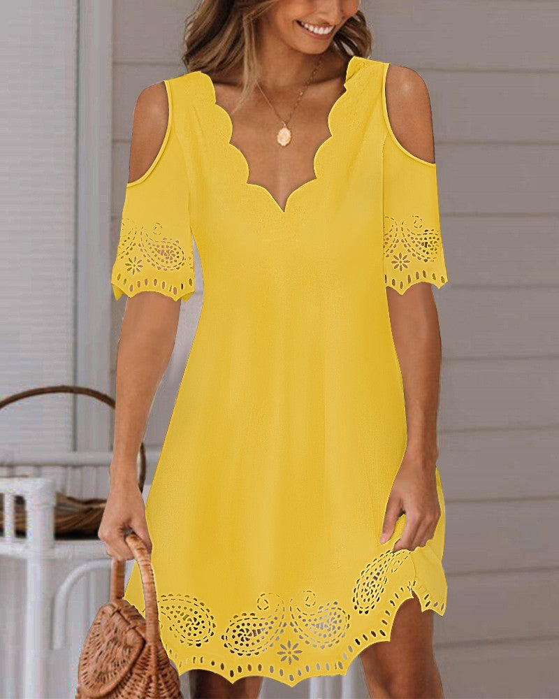 Damen Freizeitkleid mit eleganten Cut-Outs und Spitzenverzierung Heidi-Mode