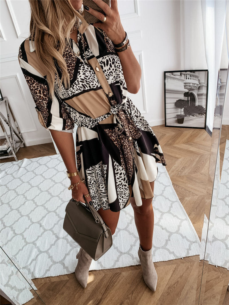 Damen Modisches Hemdblusenkleid mit geometrischem Muster und taillierbarem Knoten