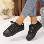 Damen luftige Sneaker mit floraler Häkeloptik und bequemem Plateau R&B