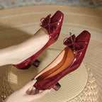 Damen elegante Pumps mit geschmackvollem Schleifenakzent