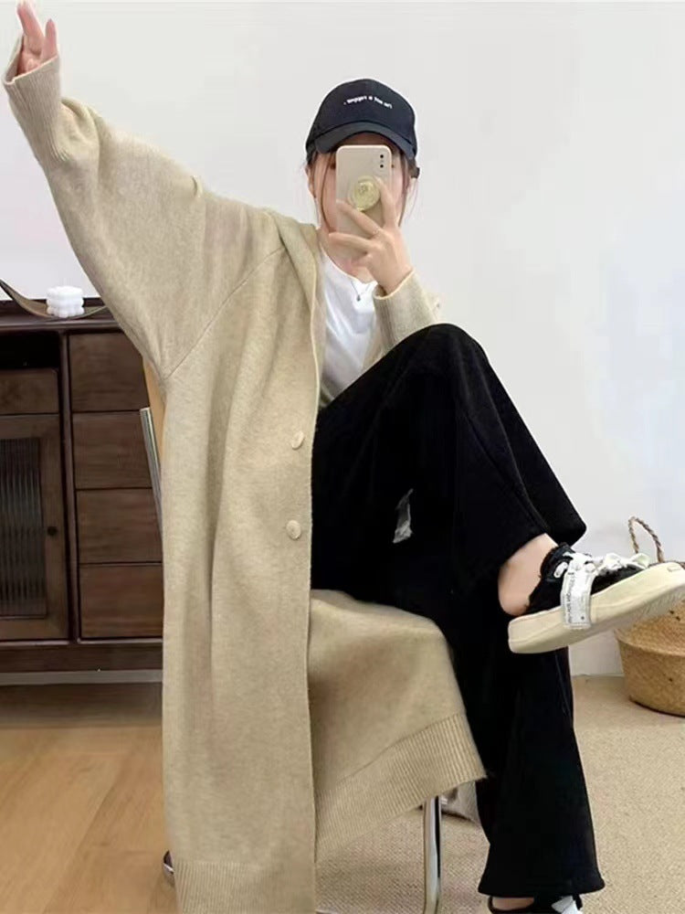 Damen Langer Strickcardigan mit Kapuze und praktischen Knöpfen R&B