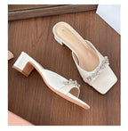 Damen elegante Mules mit funkelndem Schmuckdetail und rutschfester Sohle R&B