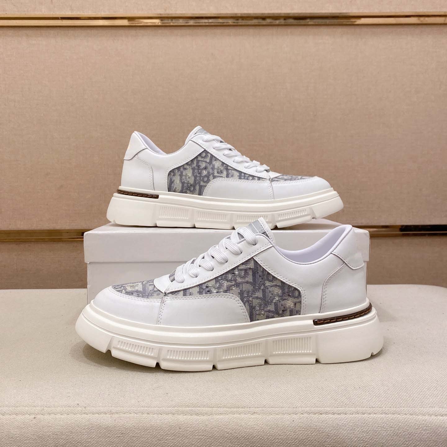 Damen Sneaker mit modischem Textil-Design R&B
