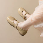 Damen Ballerinas mit elegantem Riemen und modischem Knopfdetail