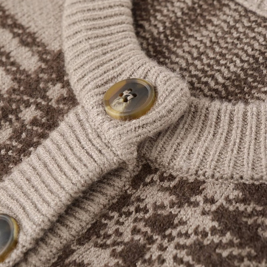 Damen Karierte Strickjacke mit Knopfleiste und Rundhalsausschnitt R&B