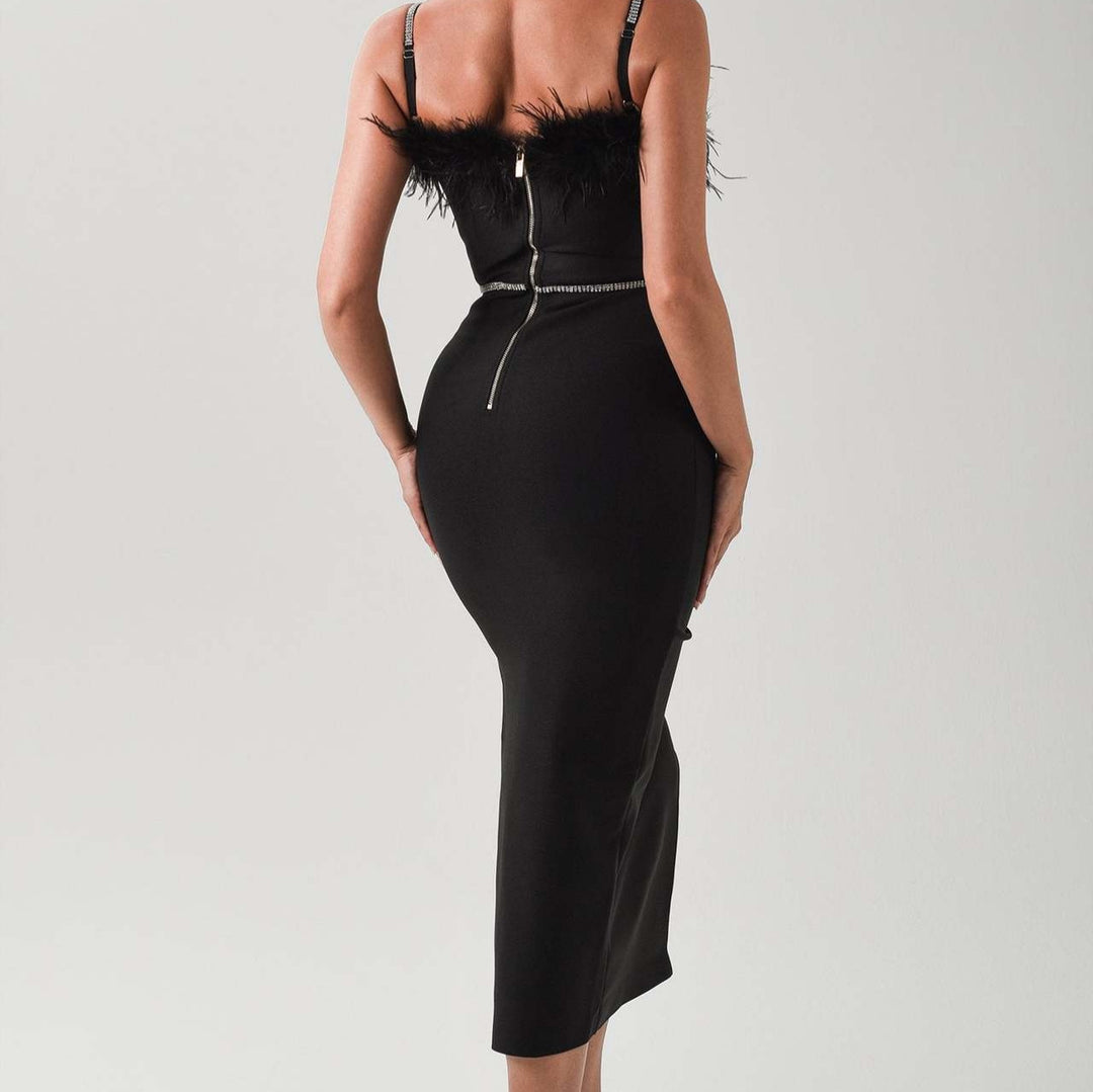 Damen Elegantes Abendkleid mit filigranem Spitzenbesatz und verführerischem Schlitz R&B