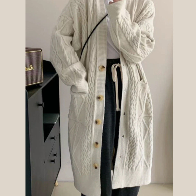 Damen Strickjacke mit Zopfmuster und Knopfverschluss
