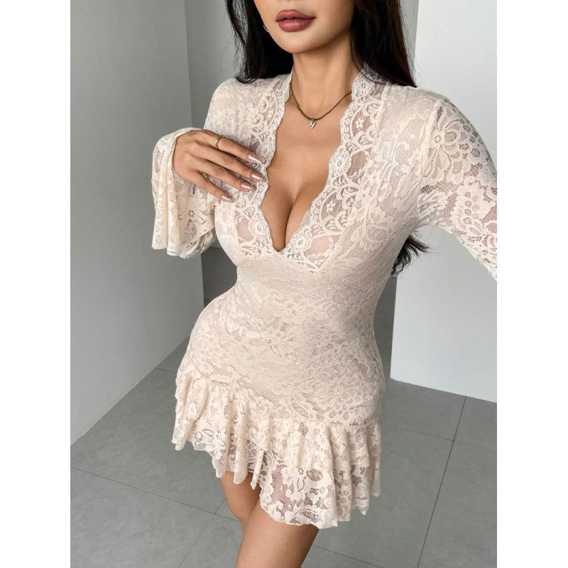 Damen Spitzenkleid mit Rüschendetails R&B