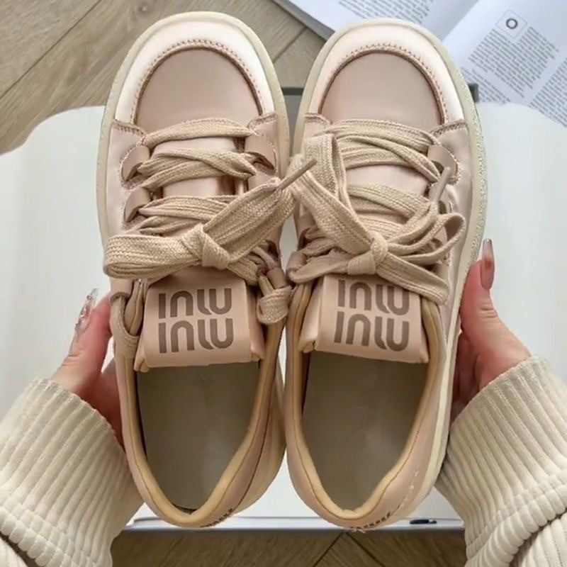 Damen Komfortable Sneaker mit atmungsaktivem Obermaterial und modernem Design R&B