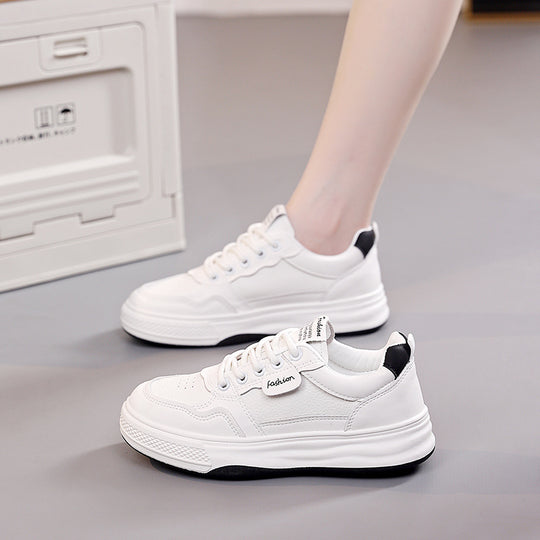 Damen Sportliche Sneaker mit gepolstertem Fußbett und rutschfester Sohle R&B