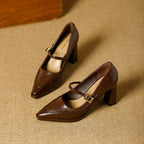 Damen Stilettos mit dekorativem Riemen