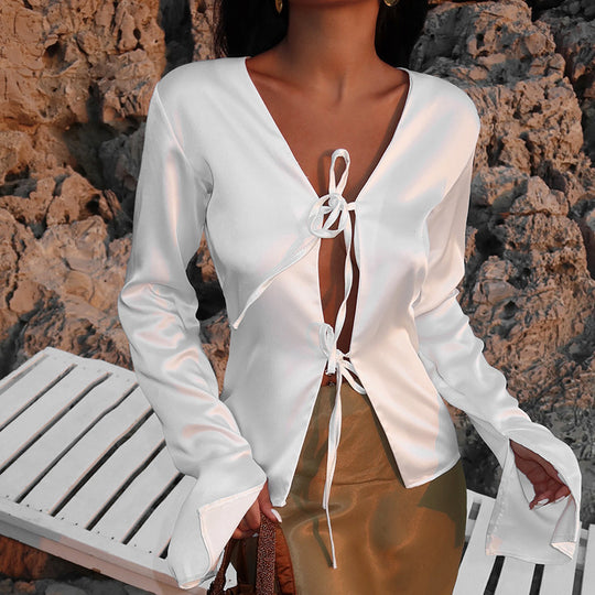 Damen Satin-Bluse mit tiefem V-Ausschnitt und Bindebändern R&B