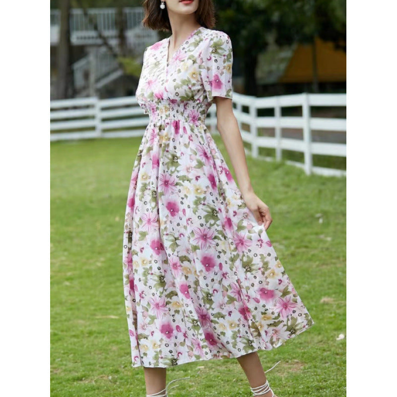 Damen Maxikleid mit fließendem Schnitt und floralem Design R&B