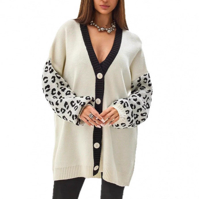 Damen Grobstrick Cardigan mit Leopardenmuster und Knopfdetaillierung R&B