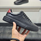 Damen Klassische Sneakers mit eleganten Akzenten von R&B