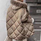 Damen Oversized Steppjacke mit Kunstpelzkragen R&B