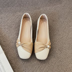 Damen elegante Ballerinas mit modischer Rüschendetail und Perlenakzent R&B