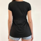 Damen V-Ausschnitt Shirt mit Rüschendetails und elastischem Bund R&B